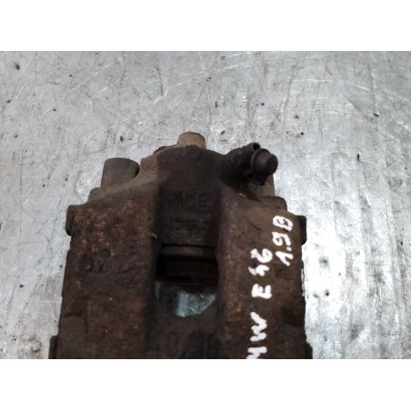 ZACISK HAMULCOWY PRAWY TYŁ BMW E46 1.9 2002 