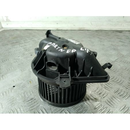 WENTYLATOR NAWIEWU, DMUCHAWA PEUGEOT PARTNER LIFT 1.4 8V 2003 030840S 