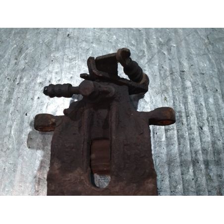 ZACISK HAMULCOWY LEWY TYŁ VOLVO V40 ( 95-04 ) 1.9 DTI 1999 