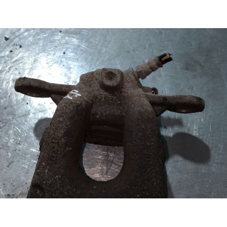 ZACISK HAMULCOWY PRAWY PRZÓD BMW E87 2.0 D 2008 TRW 