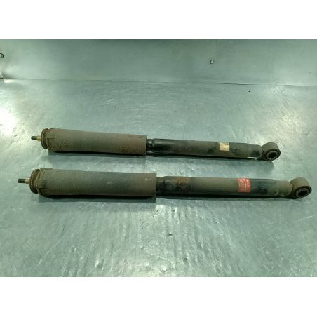 AMORTYZATORY TYŁ KOMPLET TOYOTA AVENSIS VERSO 2.0 D4D 2004 