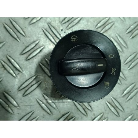 WŁĄCZNIK ŚWIATEŁ VW TOURAN I 1.9 tdi 2004 