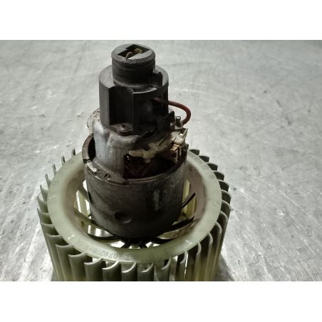 WENTYLATOR NAWIEWU, DMUCHAWA AUDI A6 C4 2.5 TDI 1994 0130111162 