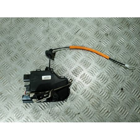 ZAMEK DRZWI LEWY TYŁ AUDI A4 B6 1.9 TDI 2005 8E0839015C 