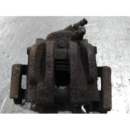 ZACISK HAMULCOWY PRAWY PRZÓD BMW E90 318D 2.0D 2005 