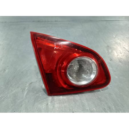 LAMPA TYLNA LEWA W KLAPE NISSAN QASHQAI ( 06-12 ) 1.5 DCI 2009 26555JD800 