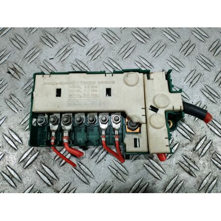 SKRZYNKA BEZPIECZNIKÓW BMW E39 2.5 B 2002 61138370639 