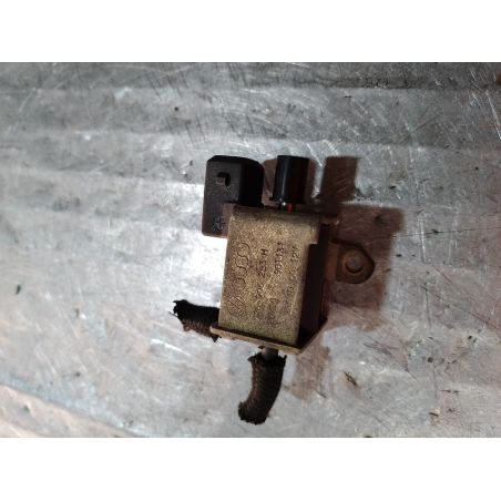 ZAWÓR PODCIŚNIENIA AUDI A6 C5 2.4 B 2003 026906283H 