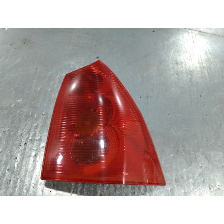LAMPA TYLNA PRAWA PEUGEOT 307 1.6 HDI 2004 