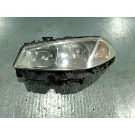 LAMPA LEWA PRZÓD RENAULT MEGANE II ( 02-09 ) 1.6 16V 2003 8200073220J 