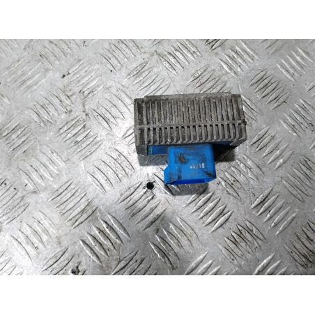 PRZEKAŹNIK ŚWIEC ŻAROWYCH OPEL ASTRA H 1.9 CDTI 2005 55353011 GM 