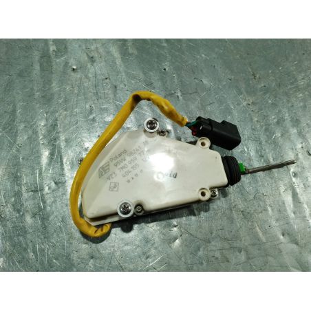 SILNICZEK KLAPKI WLEWU PALIWA SEAT ALHAMBRA I FL 1.8 T 2003 7M0959775C 