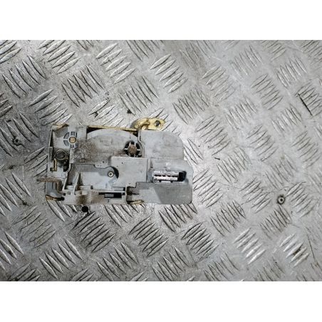 ZAMEK DRZWI PRAWY PRZÓD CITROEN C5 LIFT 04-08 2.0 16V 2005 