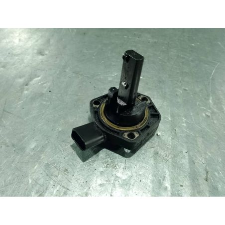 CZUJNIK POZIOMU OLEJU VW PASSAT B5 FL 2.5 TDI 2003 1J0907660B 