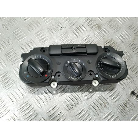 PANEL NAWIEWU KLIMATYZACJI VW GOLF V 1.4 FSI 16V 2005 1K0820047DP 