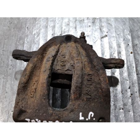 ZACISK HAMULCOWY LEWY PRZÓD TOYOTA AVENSIS II T25 2.0 D4D 2003 BOSCH 