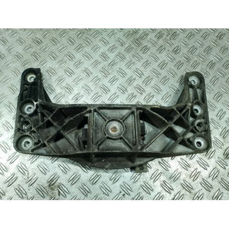 ŁAPA SKRZYNI BIEGÓW BMW E61 2.5 2006 676110602 