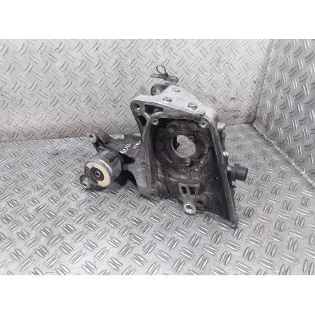 ŁAPA MOCOWANIE POMPY WTRYSKOWEJ OPEL ASTRA H 1.9 CDTI 2005 