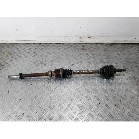 PÓŁOŚ PRAWA PRZÓD PEUGEOT 206 SW 1.4 8V 2002 