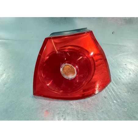 LAMPA TYLNA PRAWA VW GOLF V 1.6 FSI 2005 4VFX-13404-AA 