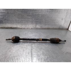 PÓŁOŚ PRAWA PRZÓD CITROEN C3 II 1.1 8V2011                                            