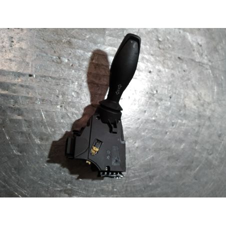 PRZEŁĄCZNIK MANETKA KIERUNKOWSKAZÓW FORD FIESTA MK7 1.4 16V 2012 8A6T-13335-BC 