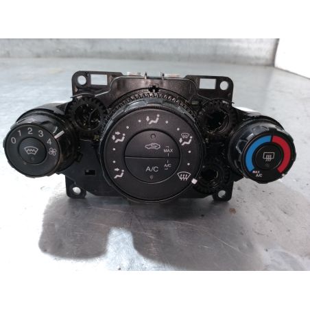 PANEL NAWIEWU KLIMATYZACJI FORD FIESTA MK7 1.4 16V 2012 8A6118549 