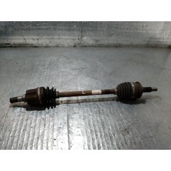 PÓŁOŚ LEWA PRZÓD SUZUKI SWIFT ( 04-10 ) 1.3 V10 200944102-72K00                                            