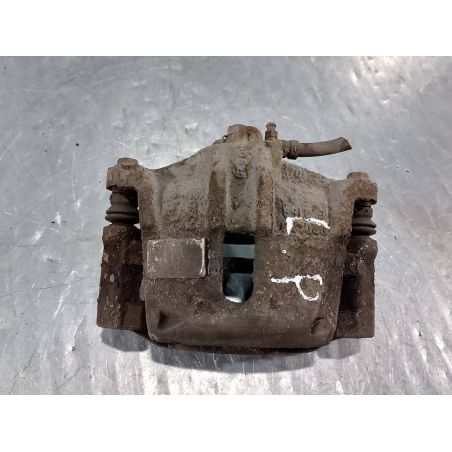 ZACISK HAMULCOWY LEWY PRZÓD TOYOTA YARIS I LIFT 1.0 16V 2005 