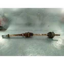 PÓŁOŚ PRAWA PRZÓD PEUGEOT 206 PLUS 1.1 8V2010                                            