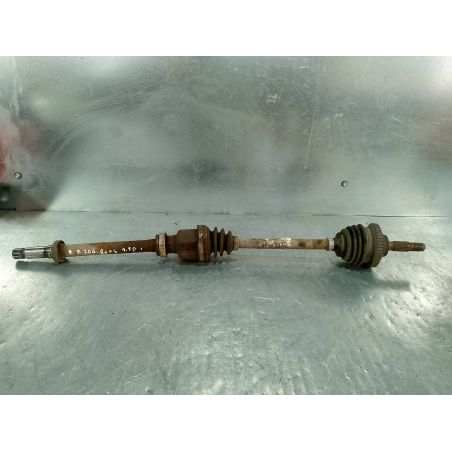 PÓŁOŚ PRAWA PRZÓD PEUGEOT 206 PLUS 1.1 8V 2010 