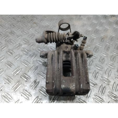 ZACISK HAMULCOWY PRAWY TYŁ AUDI A4 B6 2.0 ALT 2000 