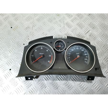 LICZNIK OPEL ASTRA H 1.7 CDTI 2009 13309003 