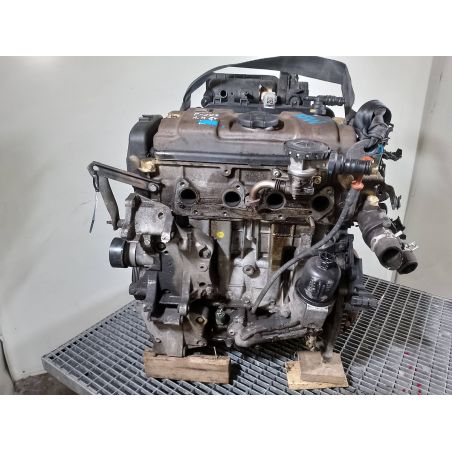 SILNIK PEUGEOT 206 1.4 8v 2003 KFW 