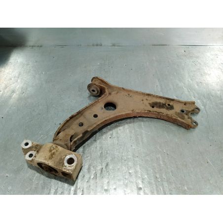 WAHACZ PRAWY PRZÓD VW GOLF V 1.4 16V 2003 