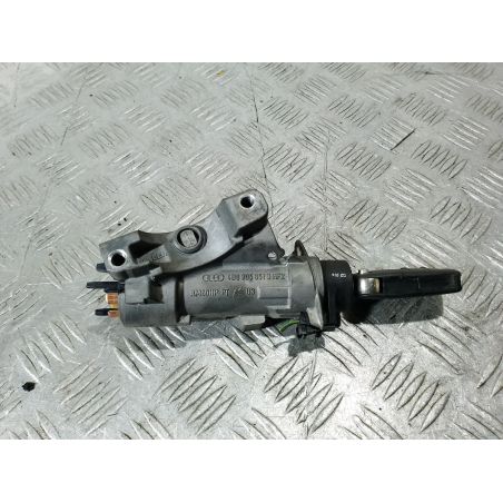 STACYJKA AUDI A4 B6 2.5 TDI 2002 4B0905851B 