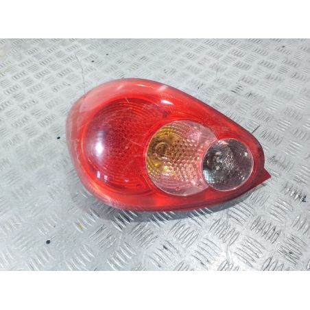 LAMPA TYLNA PRAWA TOYOTA AYGO I 1.0 1KR 2006 81550-0H020 