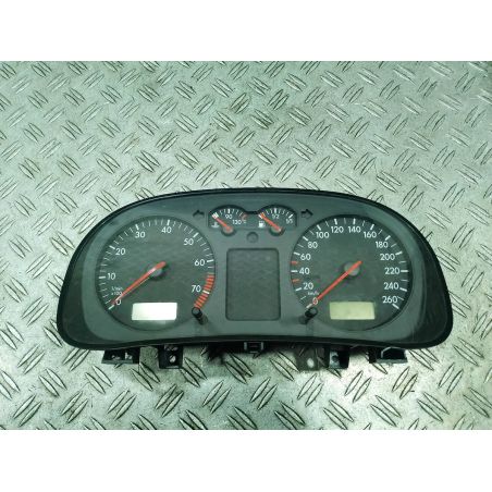 LICZNIK VW BORA 1.6 2000 1J920802B 