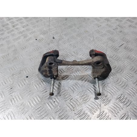 JARZMO ZACISKU PRZEDNIE PRAWE AUDI A4 B8 2.7 TDI 2008 