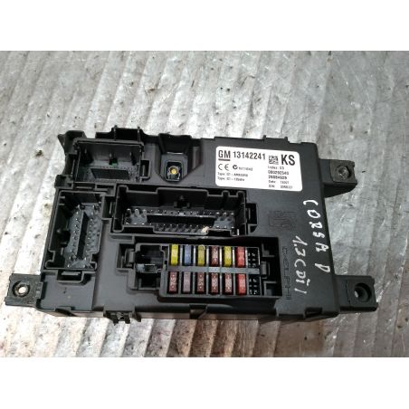 SKRZYNKA BEZPIECZNIKÓW OPEL CORSA D 1.3 CDTI 2007 13142241 
