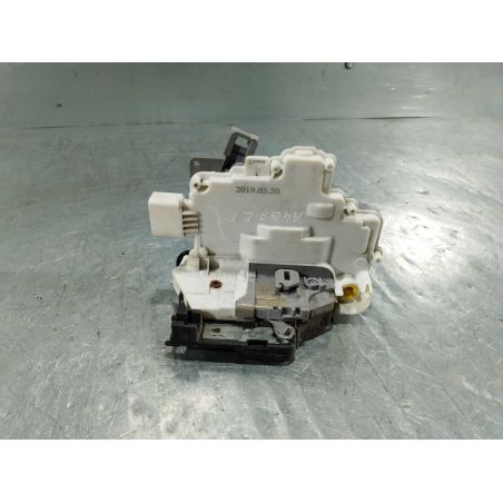 ZAMEK DRZWI LEWY PRZÓD AUDI A4 B8 2.0 TDI 2008 