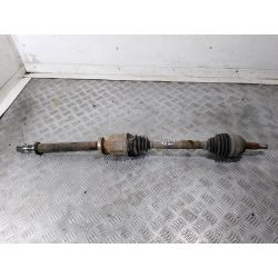 PÓŁOŚ PRAWA PRZÓD RENAULT MODUS 1.5 DCI2004                                            