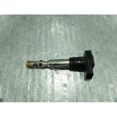 CEWKA ZAPŁONOWA AUDI A4 B7 2.0 20V 2004 06A905115D 