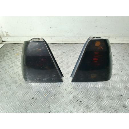 LAMPY TYŁ BMW E46 1.9 B 2002 