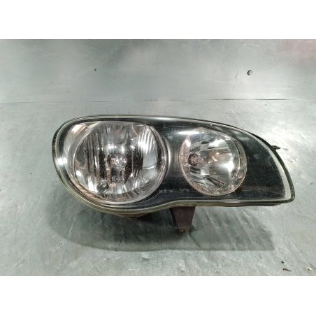 LAMPA PRAWA PRZÓD TOYOTA COROLLA E11 1.6 2001 811300210000 