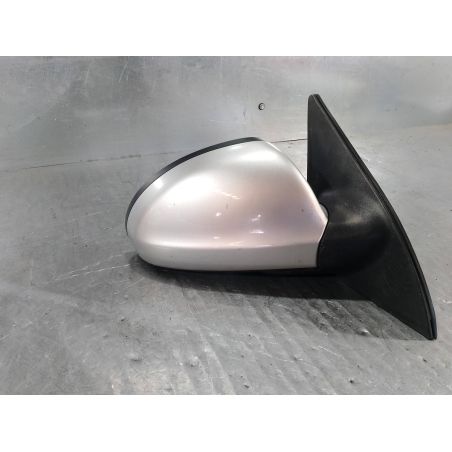 LUSTERKO PRAWE KIA CEE'D I 1.6 CRDI 2007 