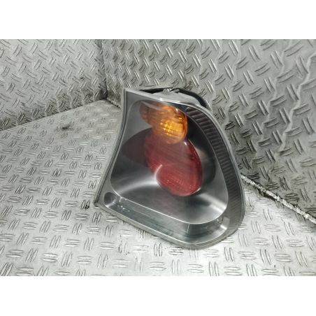 LAMPA TYLNA PRAWA BMW E46 2.0 2001 