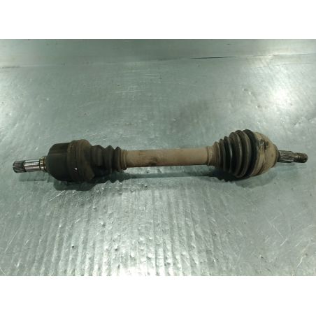 PÓŁOŚ LEWA PRZÓD PEUGEOT 407 SW 2.0 HDI 2004 