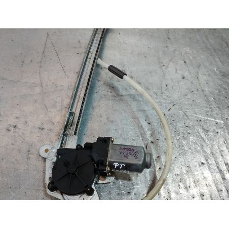 PODNOŚNIK SZYBY PRAWY TYŁ RENAULT SCENIC I ( 98-03 ) 1.9 DCI 2000 400670T1 