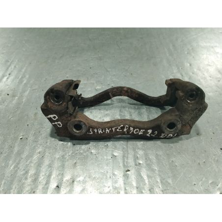 JARZMO ZACISKU PRZEDNIE PRAWE MERCEDES-BENZ SPRINTER W906 2.2 CDI 2006 